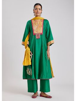 KALKI FASHION - Green Embellished/Sequined Round Neck Anarkali Kurta & Pant with Dupatta