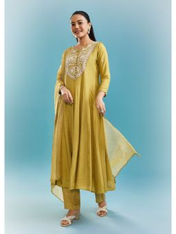 KALKI FASHION - Green Embellished/Sequined Round Neck Anarkali Kurta & Pant with Dupatta