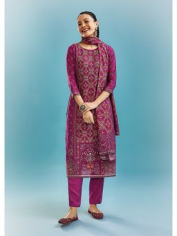 KALKI FASHION - Magenta Embroidered Round Neck Kurta Pant with Dupatta