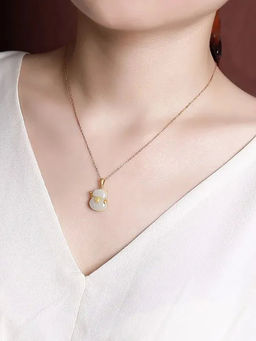 Miora - Golden Lucky Cat Necklace