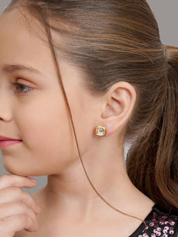 Ruby Raang Studio - Kundan Studs Earrings
