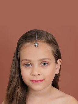 Ruby Raang Studio - Ruby Raang Kundan Maang Tikka