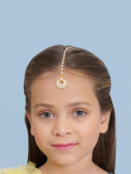 Ruby Raang Studio - White Kundan Maang Tikka