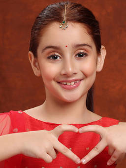 Ruby Raang Studio - Green Bead in Gold Plated Brass Tear Drop Shaped Maang Tikka with Jhallar Pearls