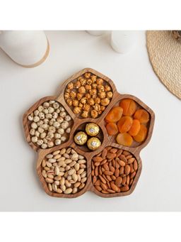 AURUM CRAFTS - Brown Floret Acacia Wood Snack Serving Platter