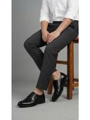 Black color option, Sold out, Currently selected