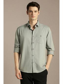 Louis Philippe - Men Green Solid Full Sleeves Casual Shirt
