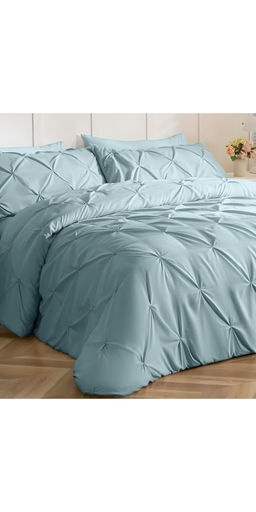 the White Moss - Marquis Pinch Pleat Powder Blue AC Comforter with 2 Pillow Covers