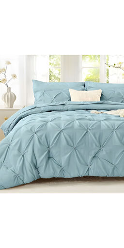 the White Moss - Blue Marquis Pinch Pleat Skye AC Comforter with1 Pillow Cover (Single)