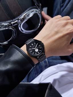 Daniel Hechter - Men Black Stainless Steel Round Dial Watch (Dhm1052-11) (M)