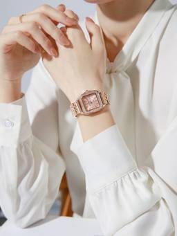 Daniel Hechter - Women Rose Gold Stainless Steel Square Dial Watch (Dhw2024-22) (M)
