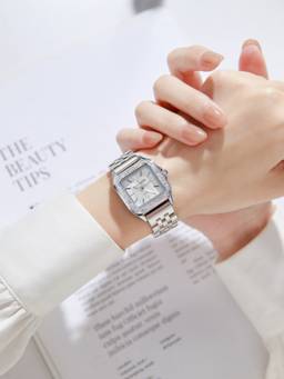 Daniel Hechter - Women Silver Stainless Steel Square Dial Watch (Dhw2024-11) (M)