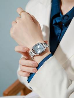 Daniel Hechter - Women Silver Stainless Steel Square Dial Watch (Dhw2026-22) (M)