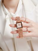 Rose Gold color option, Currently selected