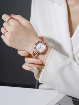 Daniel Hechter - Women Rose Gold Stainless Steel Oval Dial Watch (Dhw2030-33) (M)