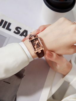 Daniel Hechter - Women Brown Leather Rectangular Dial Watch (Dhw2031-04L) (M)
