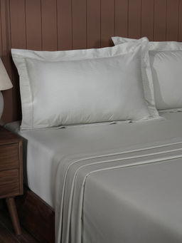 Maspar - King Size Green Solid King Bedsheet and Pillow Case