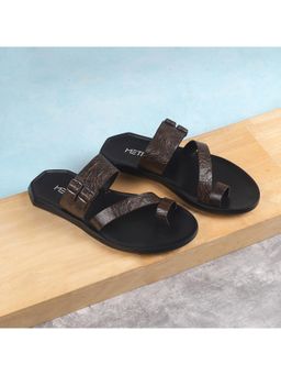 Metro - Men Brown Casual Sandals