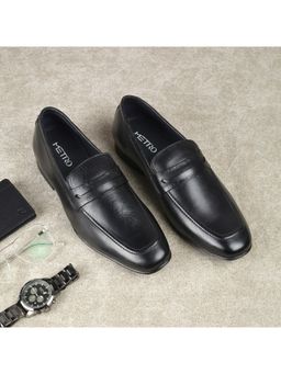 Metro - Men Black Slip On Formal Loafers