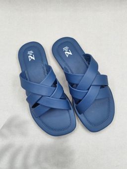 The Madras Trunk - Kanhai Sandals in Blue