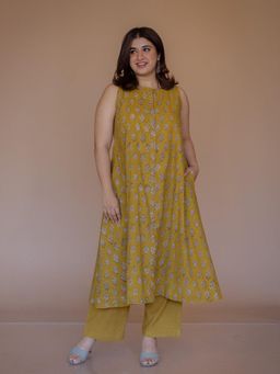 The Indian Ethnic Co. - Heena Yellow Bagru Cotton A Line Kurta