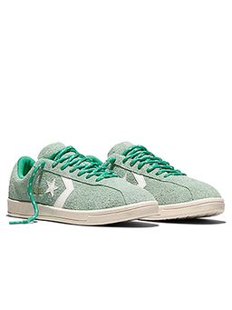Converse - Unisex All Star Classic Trainer Suede Low Top Sneakers
