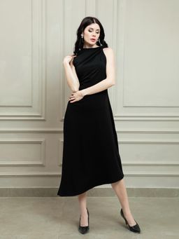 AAREIN - Black Knotted Asymmetric Midi Dress