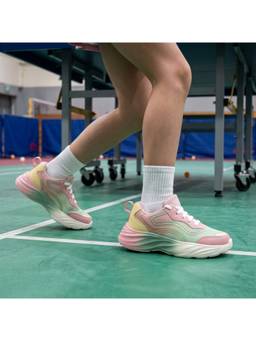 Hopits - Girls Multi-Color Ultra Running Shoes