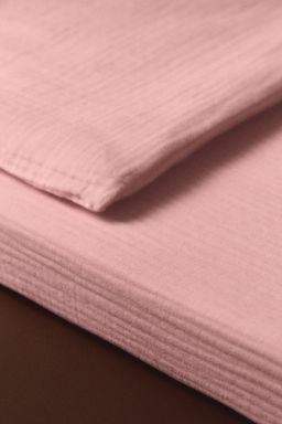 H&M - Pink Muslin Cot Fitted Sheet