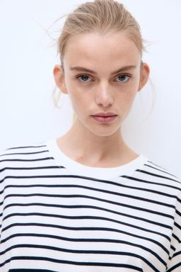 H&M - Women White Oversized T-Shirt