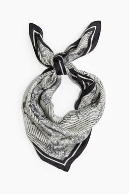 H&M - Women Black Patterned Scarf
