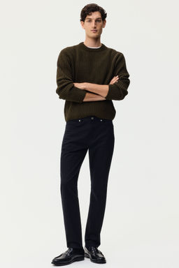 H&M - Men Black Slim Fit 5-Pocket Trousers