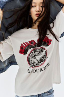 H&M - Women White Oversized Printed T-Shirt