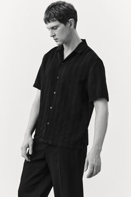 H&M - Men Black Regular Fit Textu-Weave Resort Shirt