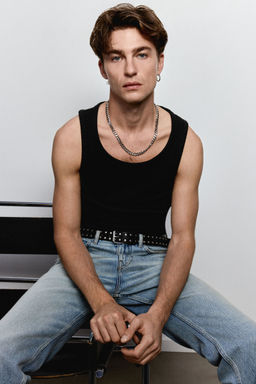 H&M - Men Black Slim Fit Ribbed Vest Top