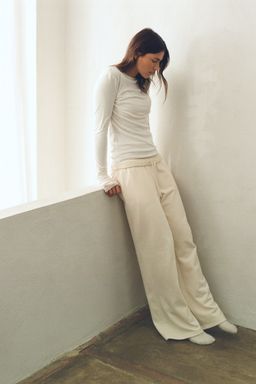 H&M - Women White Sports Sweatpants With Drymove