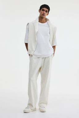 H&M - Men White Loose Fit Sweatpants