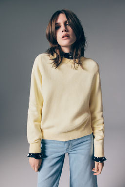 H&M - Women Yellow Jumper