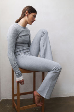 H&M - Women Grey Flared Sports Leggings