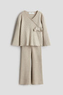 Beige color option
