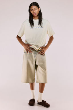 H&M - Men Multi-Color Loose Fit Printed T-Shirt