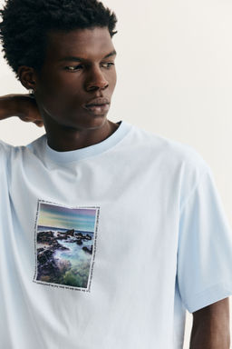 H&M - Men Blue Loose Fit Printed T-Shirt