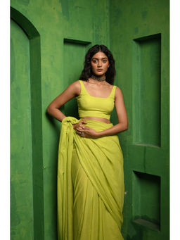 Huts and Looms - Lime Green Mul Modal Sleeveless Stitched Blouse