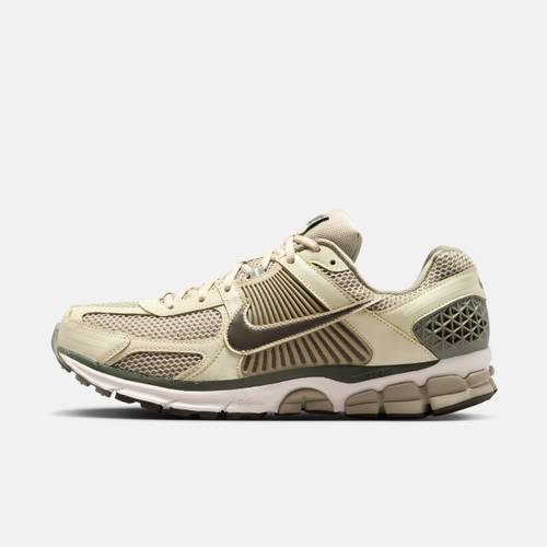 Nike Zoom Vomero 5 Men's shoes