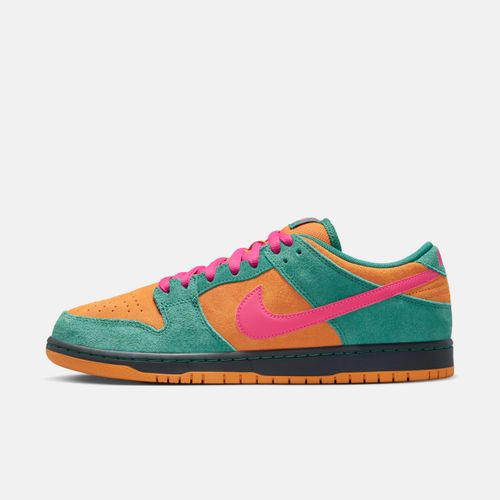Nike SB Dunk Low Pro Skate Shoes