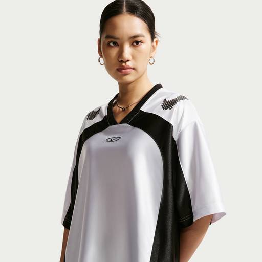 Nike Sportswear - Women's Oversized Jersey