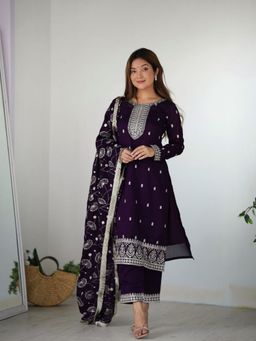 Odette - Women Purple Silk Blend Embroidered Kurta with Pant and Dupatta