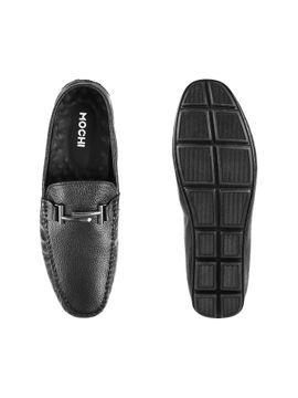 Mochi Black Solid Casual Shoes Online 