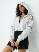 Grey color option, Currently selected
