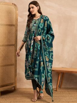 CHETI - Green Chanderi Silk Embroidered Kurta with Pant and Dupatta